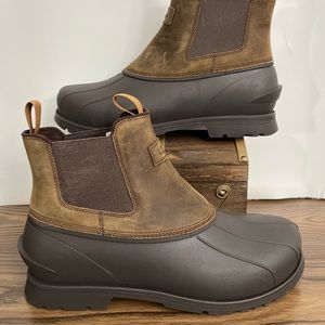 UGG Mens Size 9.5 Gatson Chelsea Boots Chestnut Waterproof Leather 1123672